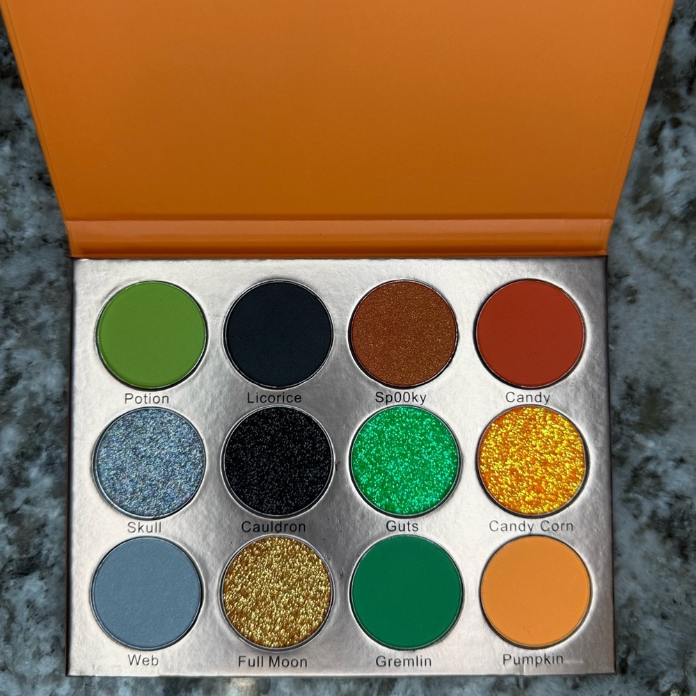 Vibrant Halloween Eyeshadow Palette with mattes and glitters